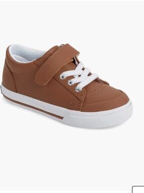 Reese Sneakers